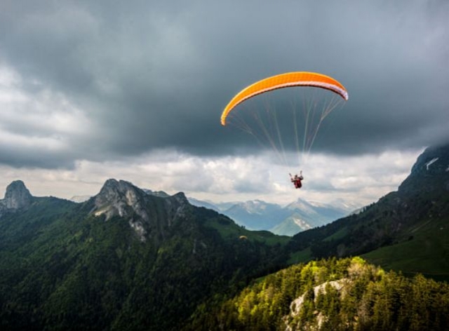  Iniciación al parapenle en Val d Isere 